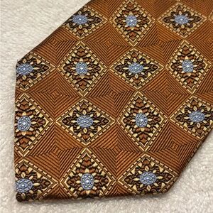 Brand New Corporate Power Tie By JOS A. BANK (Signature Collection)